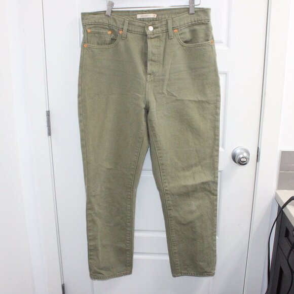 Levi's Olive Green Straight Leg Jeans - Picture 1 of 3